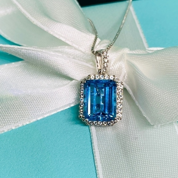 Jewelry - Large blue topaz & sapphire necklace 925 silver 18” stunning
